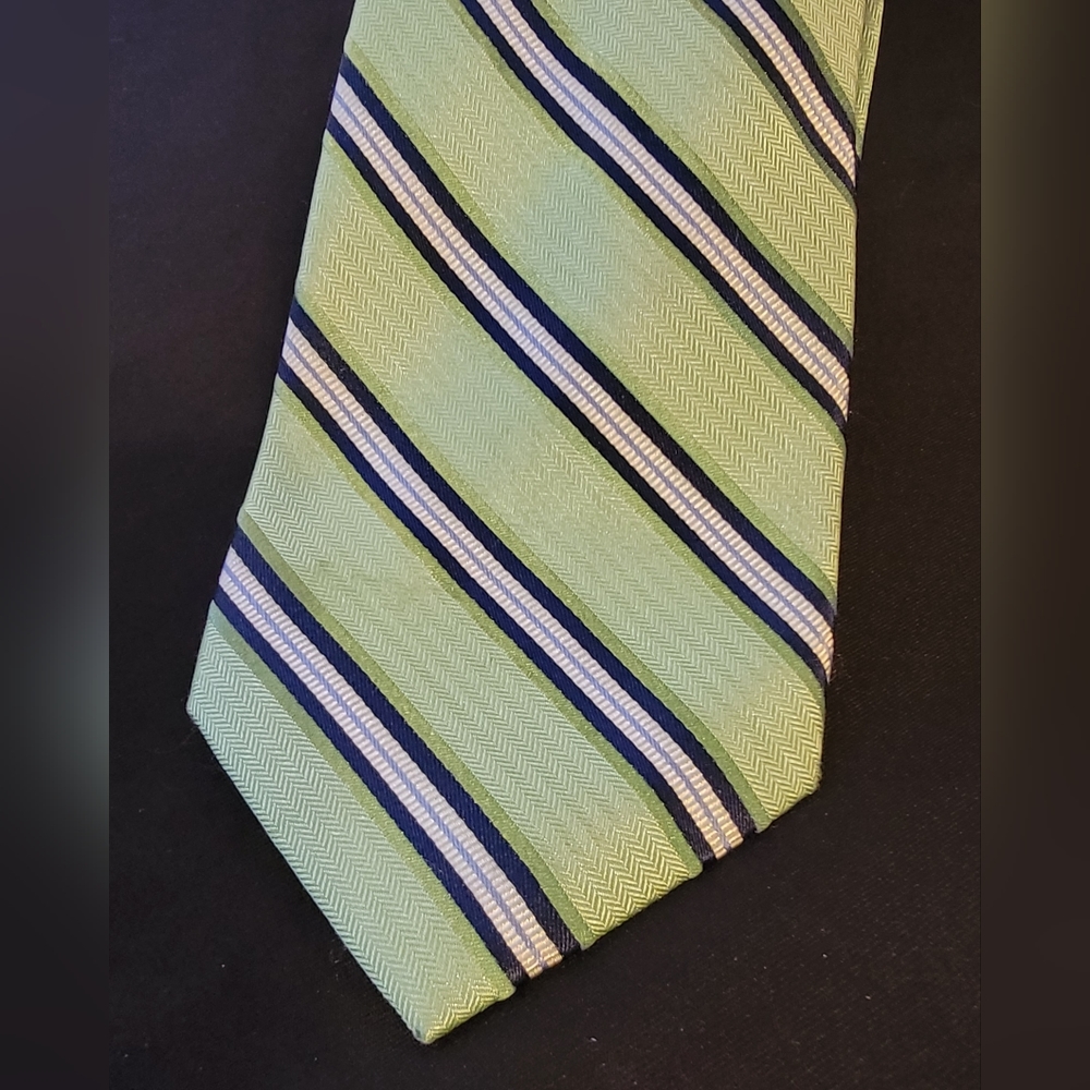 Men's NAUTICA Green Striped  Silk Neck Tie office